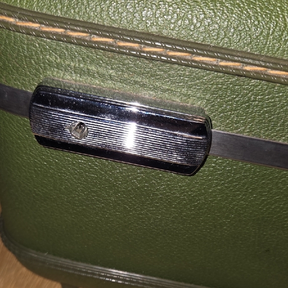 1960s Vintage Retro Green Travel Makeup Case American Tourister Tiara Model Lugg - Picture 13 of 15